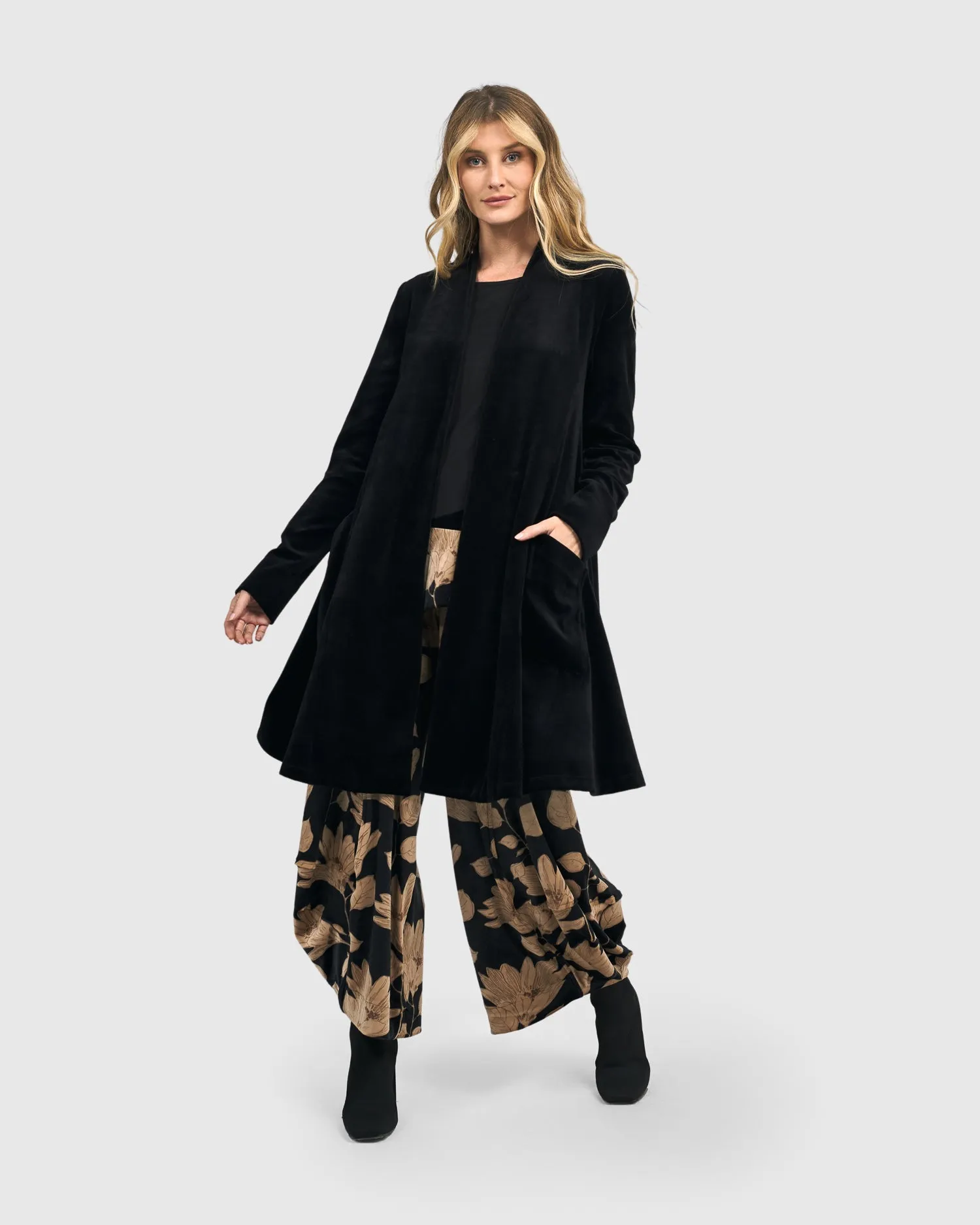 ALEMBIKA - BLACK VELVET JACKET