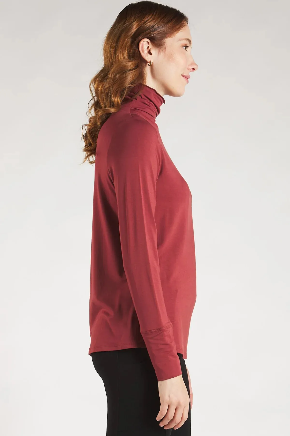 Terrera / LNBF, 586600 Dalya Funnel-Neck Bamboo, Rosewood