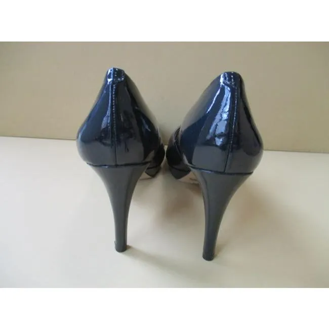 Vince Camuto Black Patent Leather Almond Toe Pumps Size Us